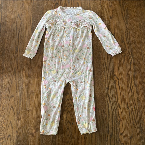 Magnetic Me Portabella Posies Pajamas - Picture 1 of 7